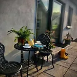 Peaceful, Relaxing And Warm 2-bedroom, Sleeps 4, Self-catering Galtee Mountain - For Mitchelstown, Cahir, Cashel And Cork, 1hr Drive From 4 Cities Apartman