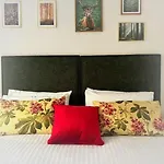 Peaceful, Relaxing And Warm 2-bedroom, Sleeps 4, Self-catering Galtee Mountain - For Mitchelstown, Cahir, Cashel And Cork, 1hr Drive From 4 Cities Apartman *