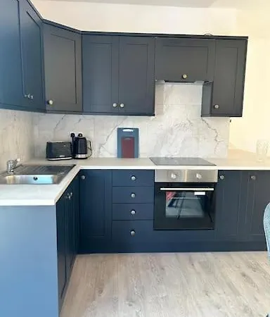 דירה Peaceful, Relaxing And Warm 2-bedroom, Sleeps 4, Self-catering Galtee Mountain - For Mitchelstown, Cahir, Cashel And Cork, 1hr Drive From 4 Cities *