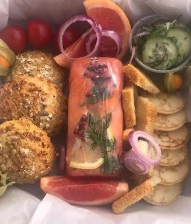 Lejlighed Peaceful, Relaxing And Warm 2-bedroom, Sleeps 4, Self-catering Galtee Mountain - For Mitchelstown, Cahir, Cashel And Cork, 1hr Drive From 4 Cities *