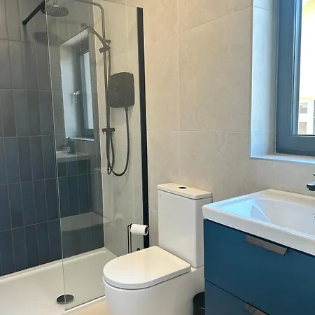 Peaceful, Relaxing And Warm 2-bedroom, Sleeps 4, Self-catering Galtee Mountain - For Mitchelstown, Cahir, Cashel And Cork, 1hr Drive From 4 Cities